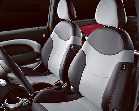The purist interior of the MINI Cooper S with its John Cooper Works GP Kit 